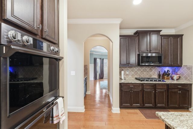 230 Tuxedo Lane, Greer, SC 29651