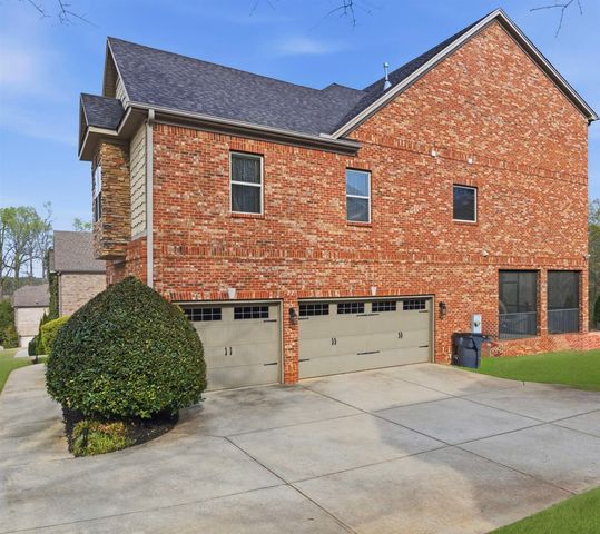 230 Tuxedo Lane, Greer, SC 29651