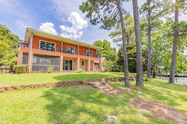4561 Soundside Ter, Gulf Breeze, FL 32563