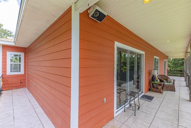 4561 Soundside Ter, Gulf Breeze, FL 32563