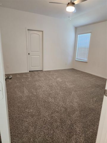 5203 Mossdale Bluff Lane, Spring, TX 77373