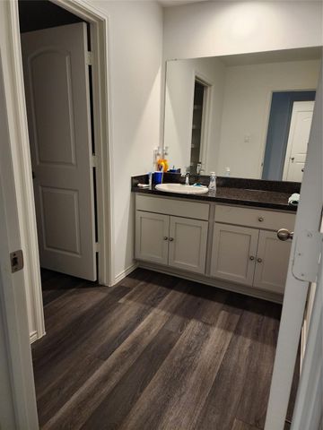 5203 Mossdale Bluff Lane, Spring, TX 77373