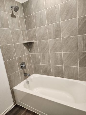 5203 Mossdale Bluff Lane, Spring, TX 77373