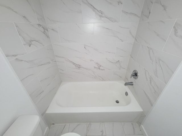 8122 Sterling Shire Street B, Houston, TX 77078