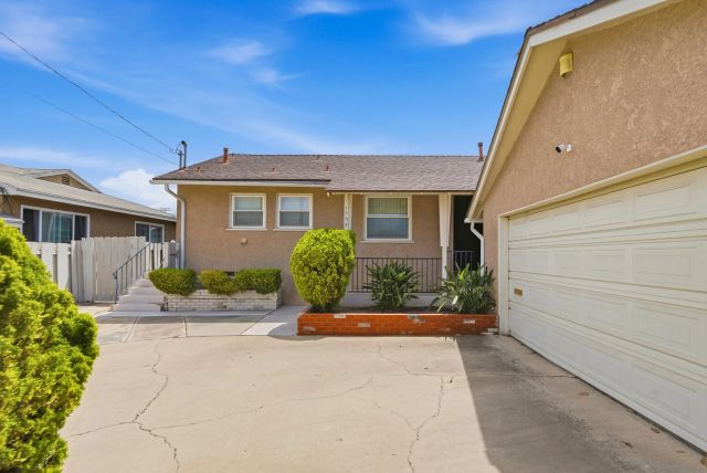 1137 57 st, Sd, CA 92114