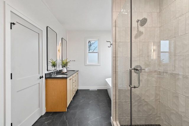 3763 EDWINA DRIVE, De Pere, WI 54115