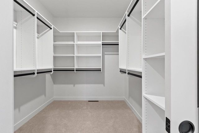 3763 EDWINA DRIVE, De Pere, WI 54115