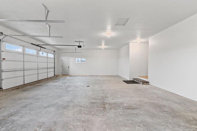 3763 EDWINA DRIVE, De Pere, WI 54115