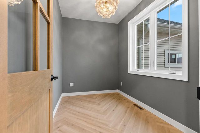 3763 EDWINA DRIVE, De Pere, WI 54115