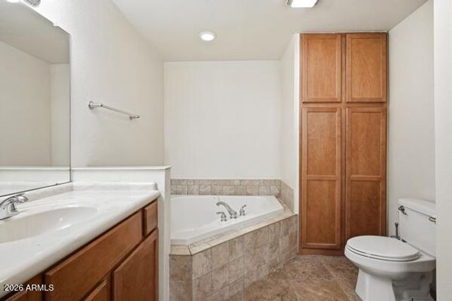 1621 E NORTHSHORE Drive, Tempe, AZ 85283
