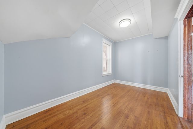 4044 W POTOMAC Avenue 1, Chicago, IL 60651