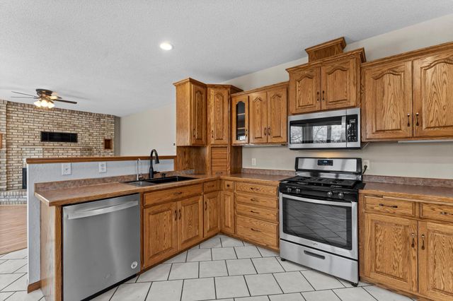 17042 250th Avenue, Eden Lake Twp, MN 56362