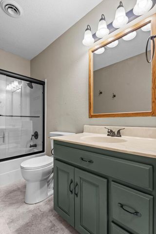 17042 250th Avenue, Eden Lake Twp, MN 56362