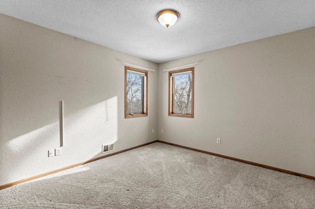 17042 250th Avenue, Eden Lake Twp, MN 56362