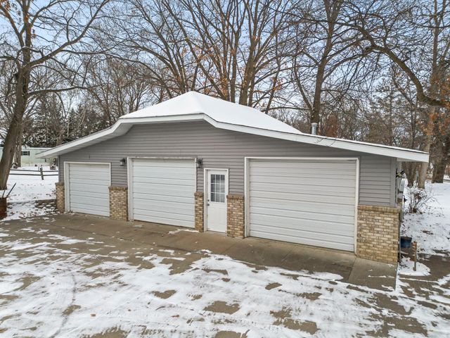 17042 250th Avenue, Eden Lake Twp, MN 56362