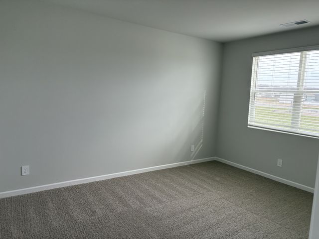 7029 Penny Ln, White House, TN 37188