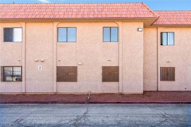 4300 North Lamont Street 245, Las Vegas, NV 89115