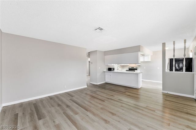 4300 North Lamont Street 245, Las Vegas, NV 89115