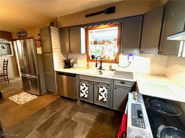 20 Silver Globe Road, Marietta, OH 45750