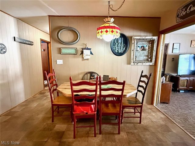 20 Silver Globe Road, Marietta, OH 45750