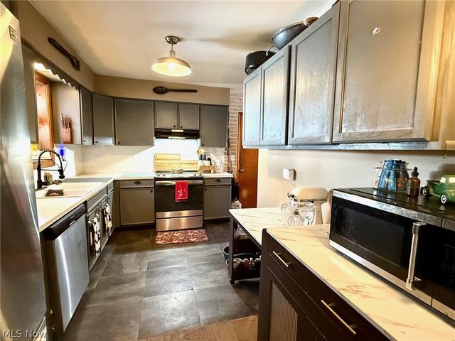 20 Silver Globe Road, Marietta, OH 45750