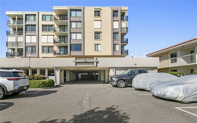 6104 PALMA DEL MAR BOULEVARD S 210, St Petersburg, FL 33715