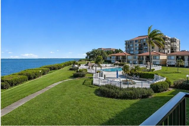 6104 PALMA DEL MAR BOULEVARD S 210, St Petersburg, FL 33715