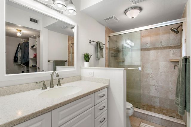 6104 PALMA DEL MAR BOULEVARD S 210, St Petersburg, FL 33715