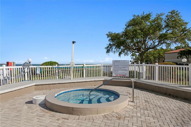 6104 PALMA DEL MAR BOULEVARD S 210, St Petersburg, FL 33715