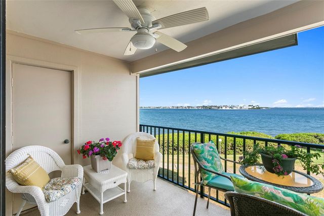 6104 PALMA DEL MAR BOULEVARD S 210, St Petersburg, FL 33715