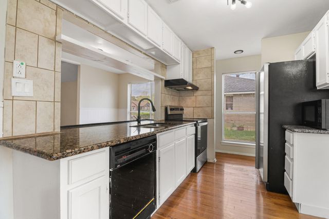 3819 Westmeadow Drive, Houston, TX 77082