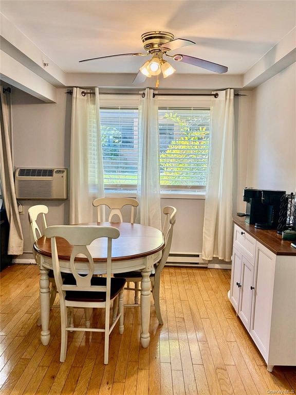 10 Oakwood Terrace 115, New Windsor, NY 12553 — photo 3