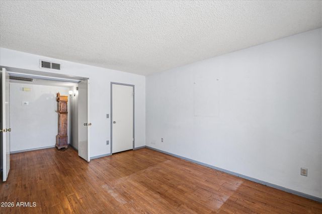 15234 N 42ND Street, Phoenix, AZ 85032