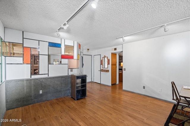 15234 N 42ND Street, Phoenix, AZ 85032