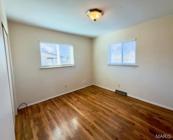 3425 Henry Drive, Imperial, MO 63052