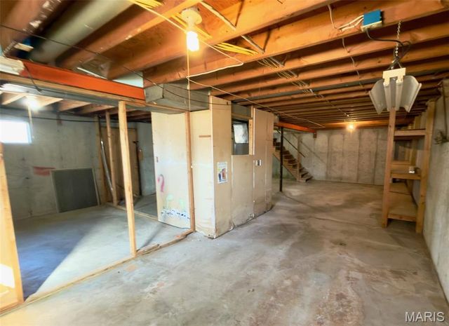 3425 Henry Drive, Imperial, MO 63052