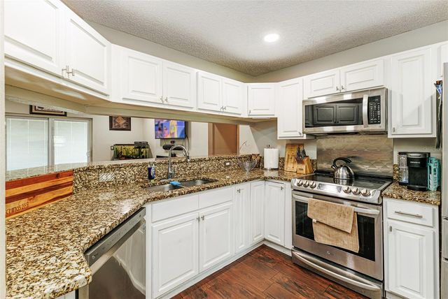 6507 FOX TREE LANE, Lakeland, FL 33813