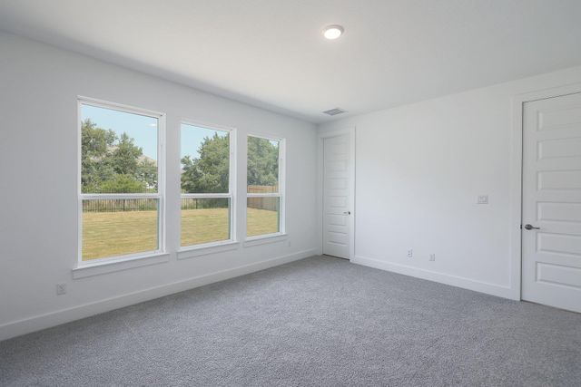182 Yarbrough DR, Dripping Springs, TX 78620