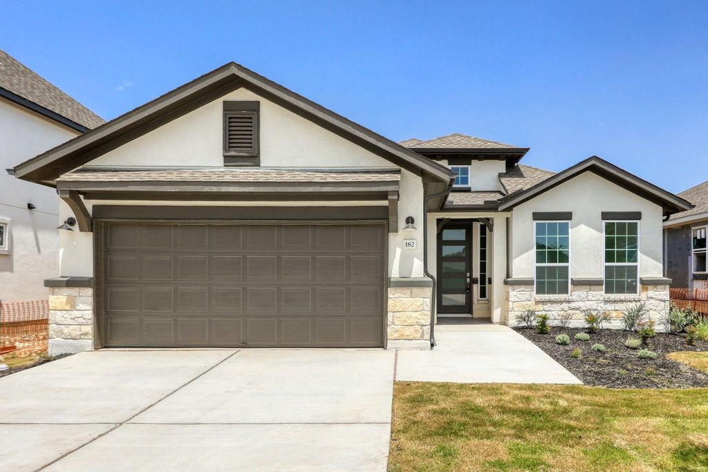 182 Yarbrough DR, Dripping Springs, TX 78620