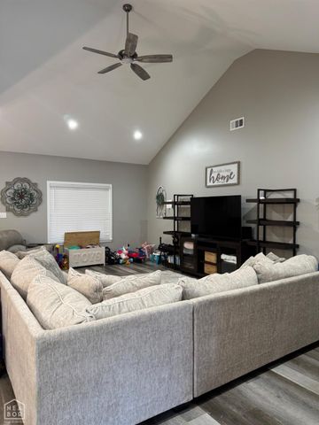 3001 Norman Rockwell Drive, Paragould, AR 72450