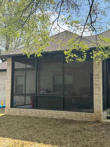 3001 Norman Rockwell Drive, Paragould, AR 72450