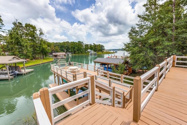 909 King Club Boulevard, Scroggins, TX 75480