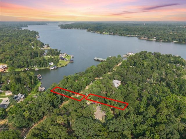 909 King Club Boulevard, Scroggins, TX 75480