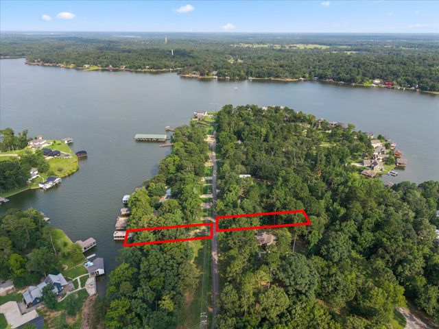 909 King Club Boulevard, Scroggins, TX 75480