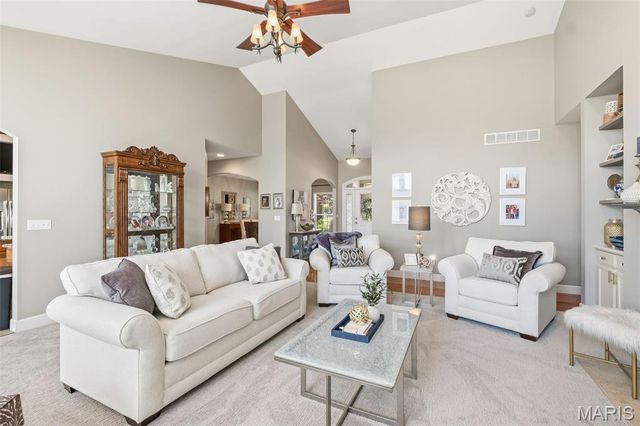 301 Red Wing Court, Troy, MO 63379