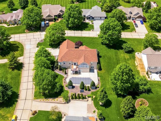 301 Red Wing Court, Troy, MO 63379