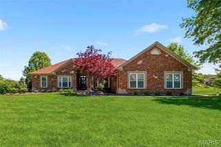 301 Red Wing Court, Troy, MO 63379