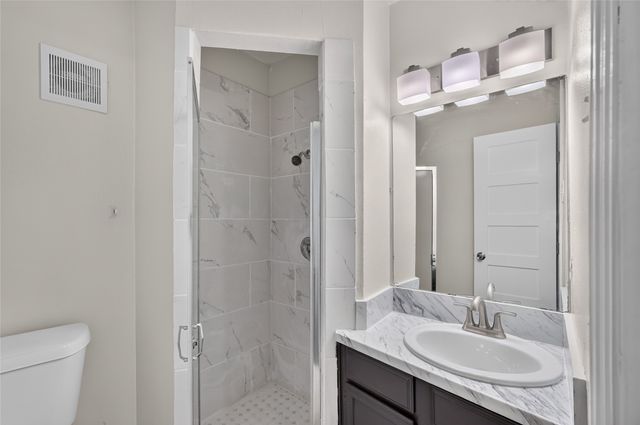 9170 FOREST Lane 111, Dallas, TX 75243