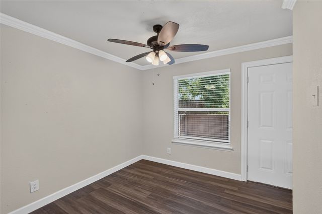9170 FOREST Lane 111, Dallas, TX 75243