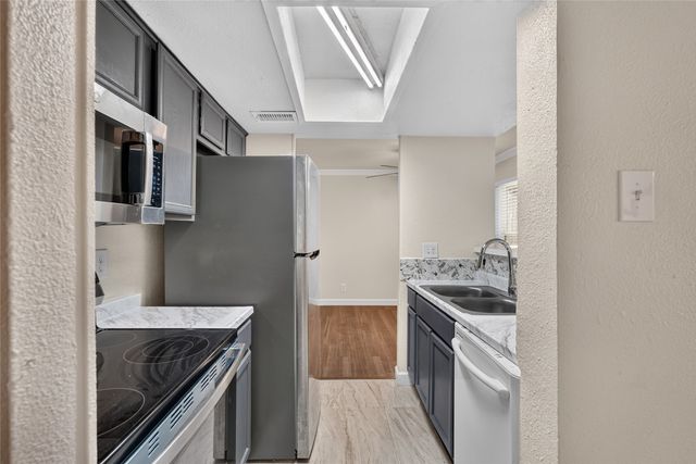 9170 FOREST Lane 111, Dallas, TX 75243